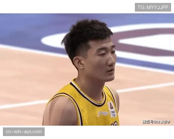 孙铭徽喝咖啡都选最贵那款，这生活真离我们太远了吧？